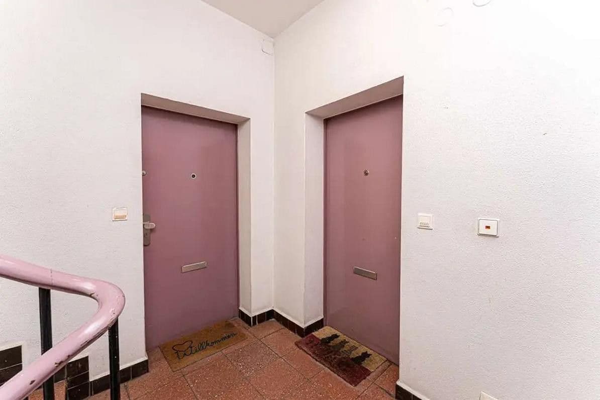 Prenájom bytu 2-izbový 52 m², Berlin, Berlín Prenájom bytu 2-izbový 52 m², Berlin, Berlín