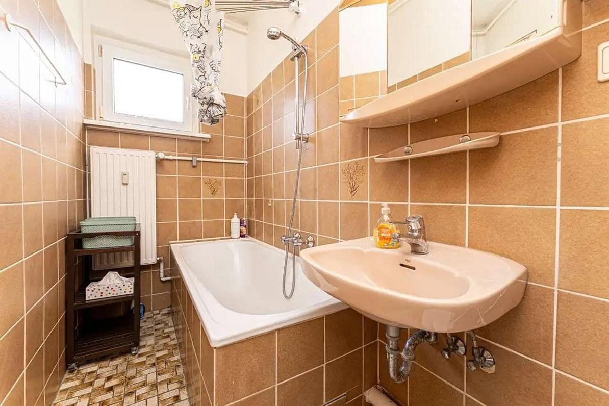 Prenájom bytu 2-izbový 52 m², Berlin, Berlín Prenájom bytu 2-izbový 52 m², Berlin, Berlín