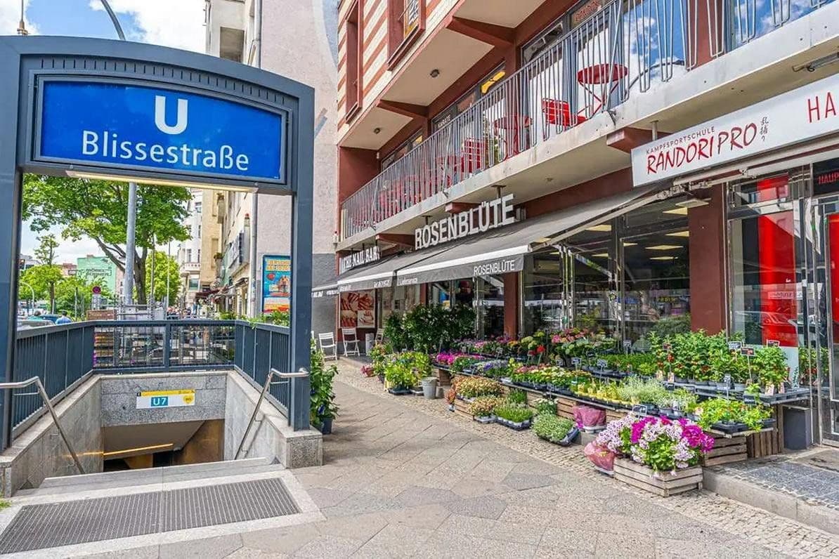 Prenájom bytu 2-izbový 52 m², Berlin, Berlín Prenájom bytu 2-izbový 52 m², Berlin, Berlín