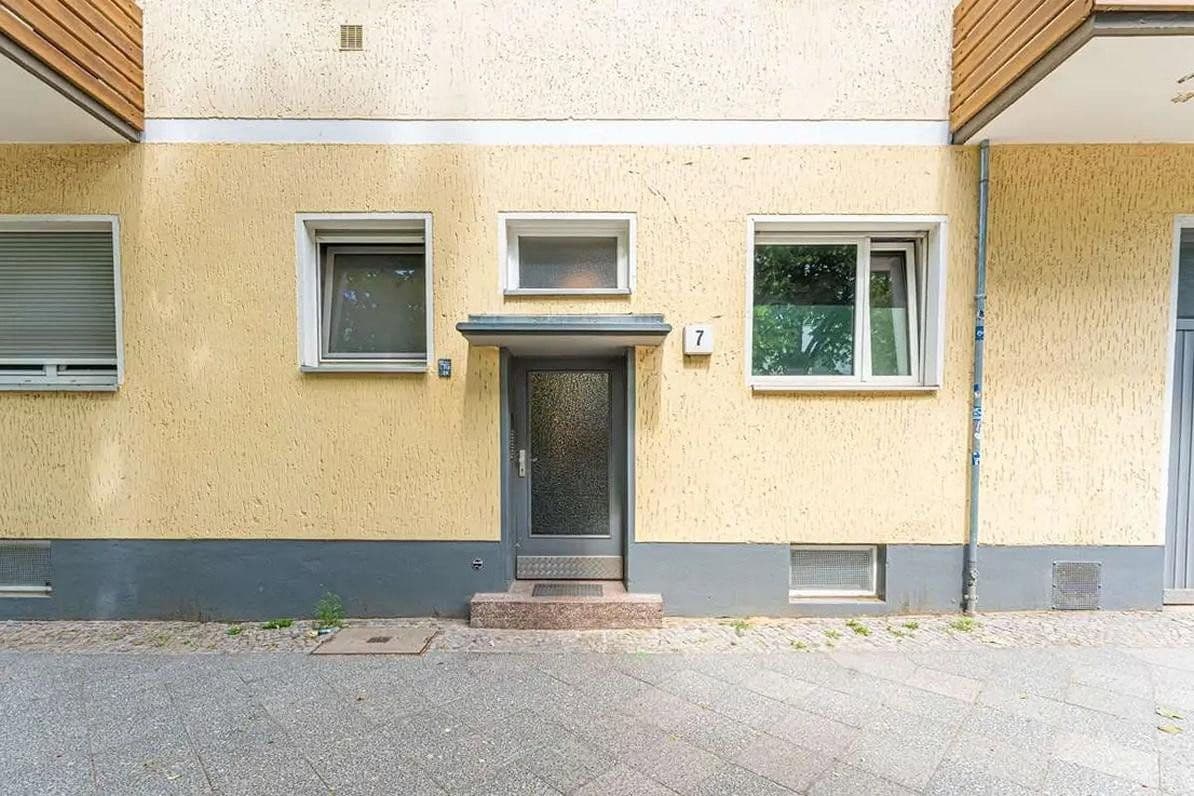 Prenájom bytu 2-izbový 52 m², Berlin, Berlín Prenájom bytu 2-izbový 52 m², Berlin, Berlín