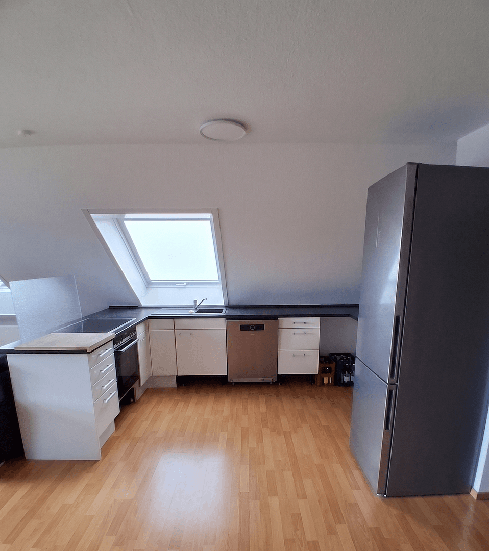 Prenájom bytu 2-izbový 57 m², Affalterbach, Bádensko-Wurttembersko Prenájom bytu 2-izbový 57 m², Affalterbach, Bádensko-Wurttembersko