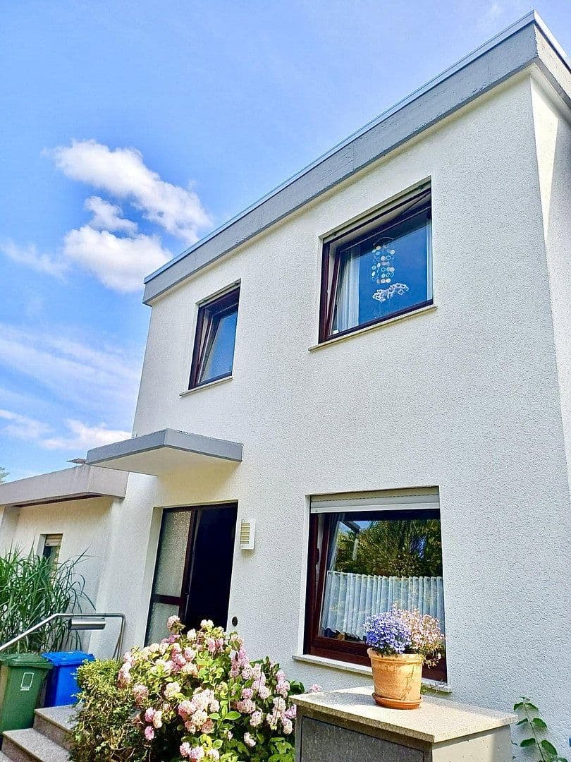 Predaj domu 110 m², pozemok 154 m², Mühltal, Hesensko Predaj domu 110 m², pozemok 154 m², Mühltal, Hesensko