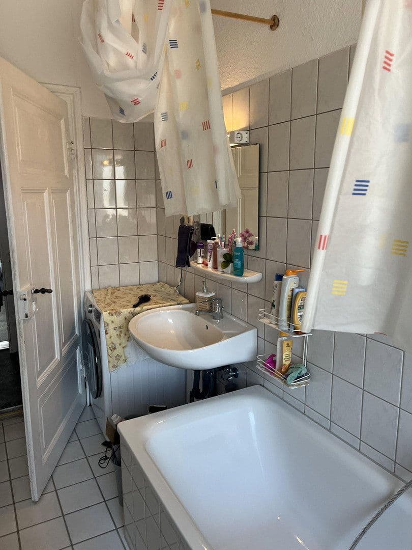 Prenájom bytu 3-izbový 65 m², Marktstraße 1, Wolfsburg, Dolné Sasko Prenájom bytu 3-izbový 65 m², Marktstraße 1, Wolfsburg, Dolné Sasko