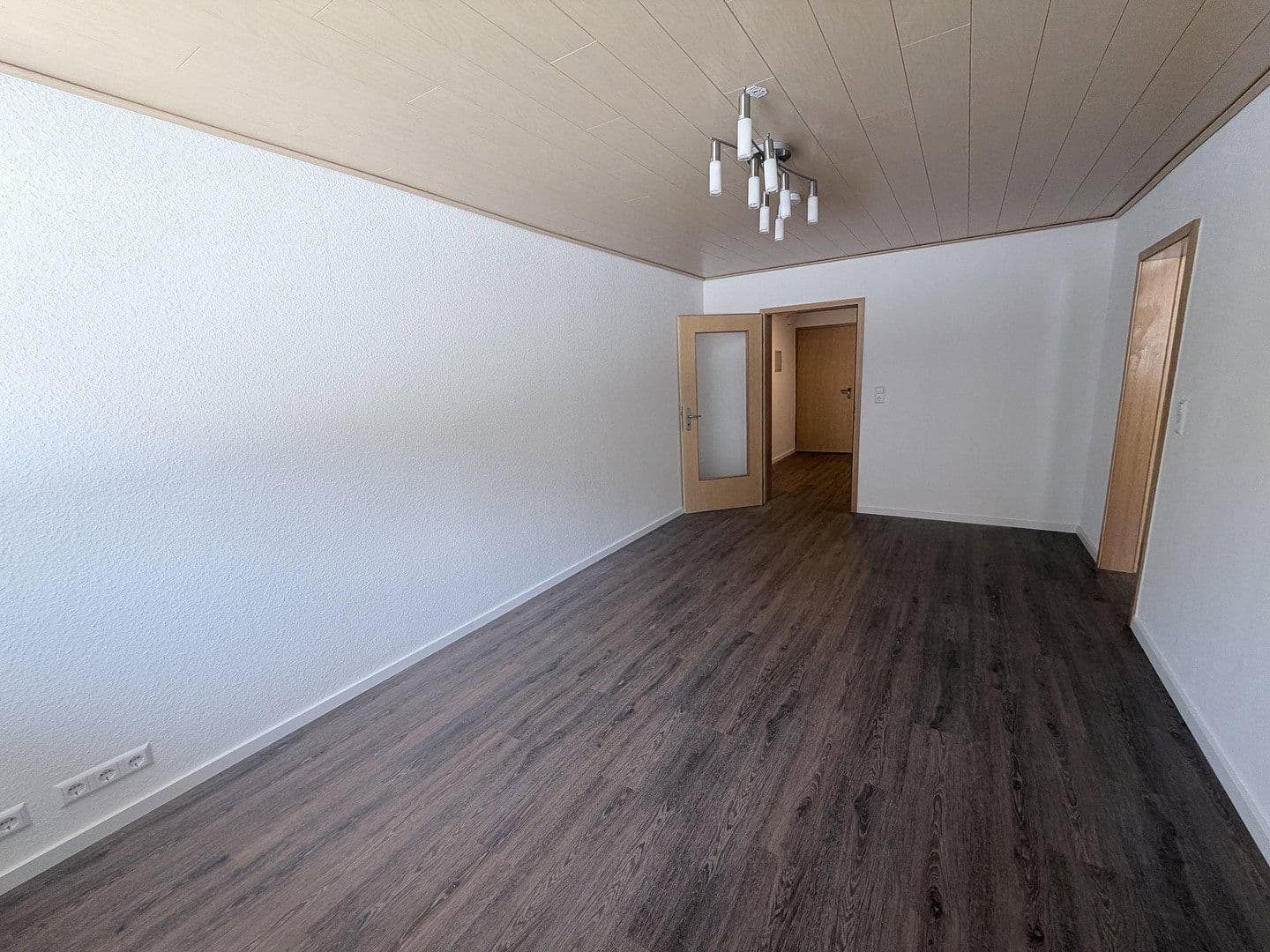 Prenájom bytu 2-izbový 58 m², Heidenheim an der Brenz, Bádensko-Wurttembersko Prenájom bytu 2-izbový 58 m², Heidenheim an der Brenz, Bádensko-Wurttembersko