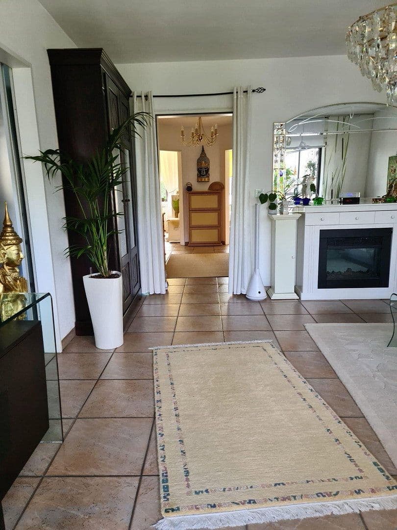 Prenájom bytu 3-izbový 67 m², Eickener Str. 28x, Mönchengladbach, Severné Porýnie - Westfálsko Prenájom bytu 3-izbový 67 m², Eickener Str. 28x, Mönchengladbach, Severné Porýnie - Westfálsko