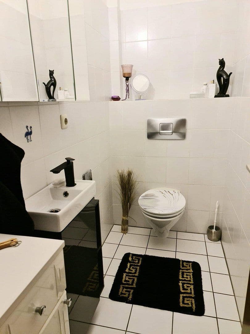 Prenájom bytu 3-izbový 67 m², Eickener Str. 28x, Mönchengladbach, Severné Porýnie - Westfálsko Prenájom bytu 3-izbový 67 m², Eickener Str. 28x, Mönchengladbach, Severné Porýnie - Westfálsko