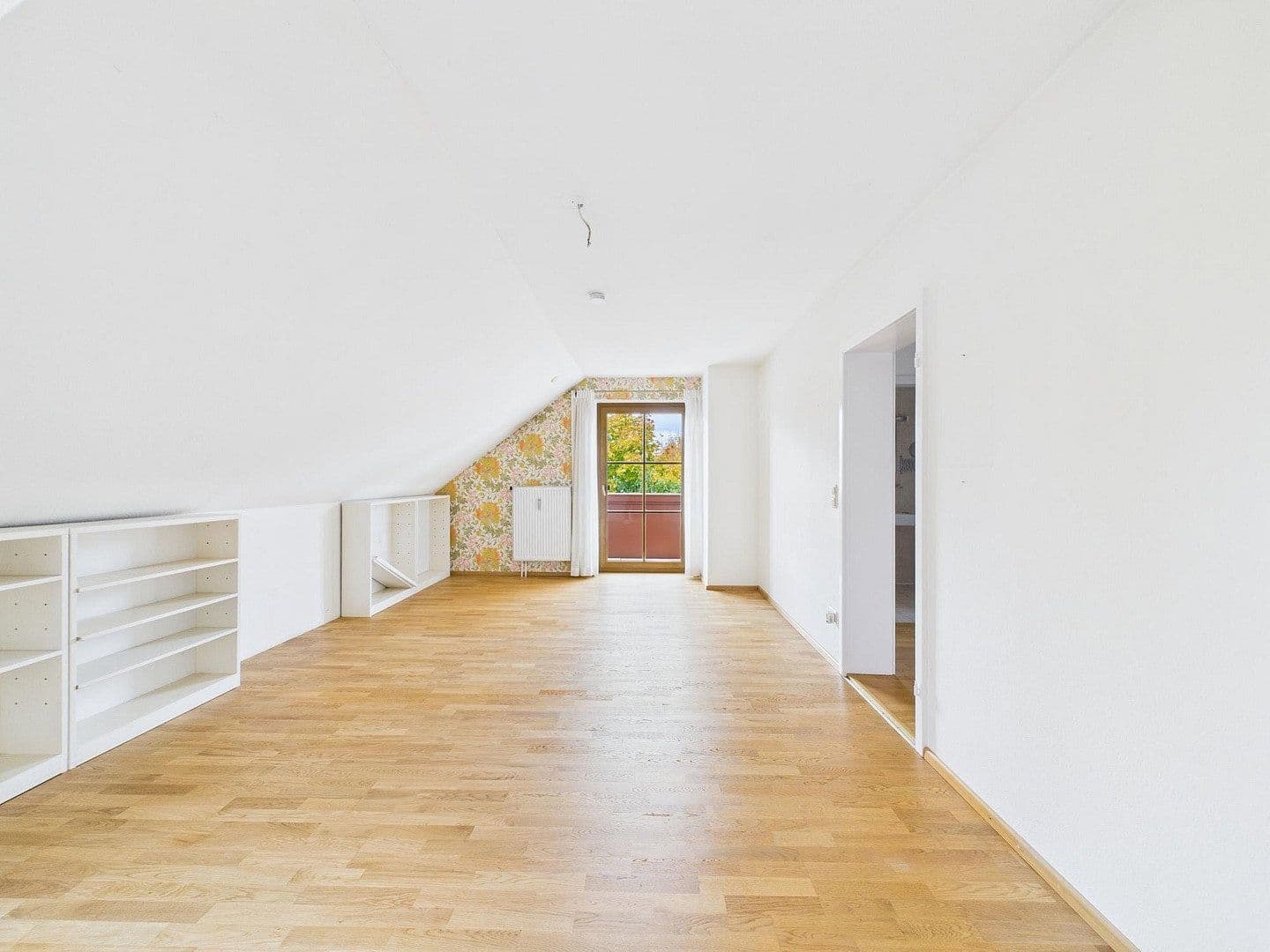Prenájom bytu 2-izbový 54 m², Ebersberg, Bavorsko Prenájom bytu 2-izbový 54 m², Ebersberg, Bavorsko