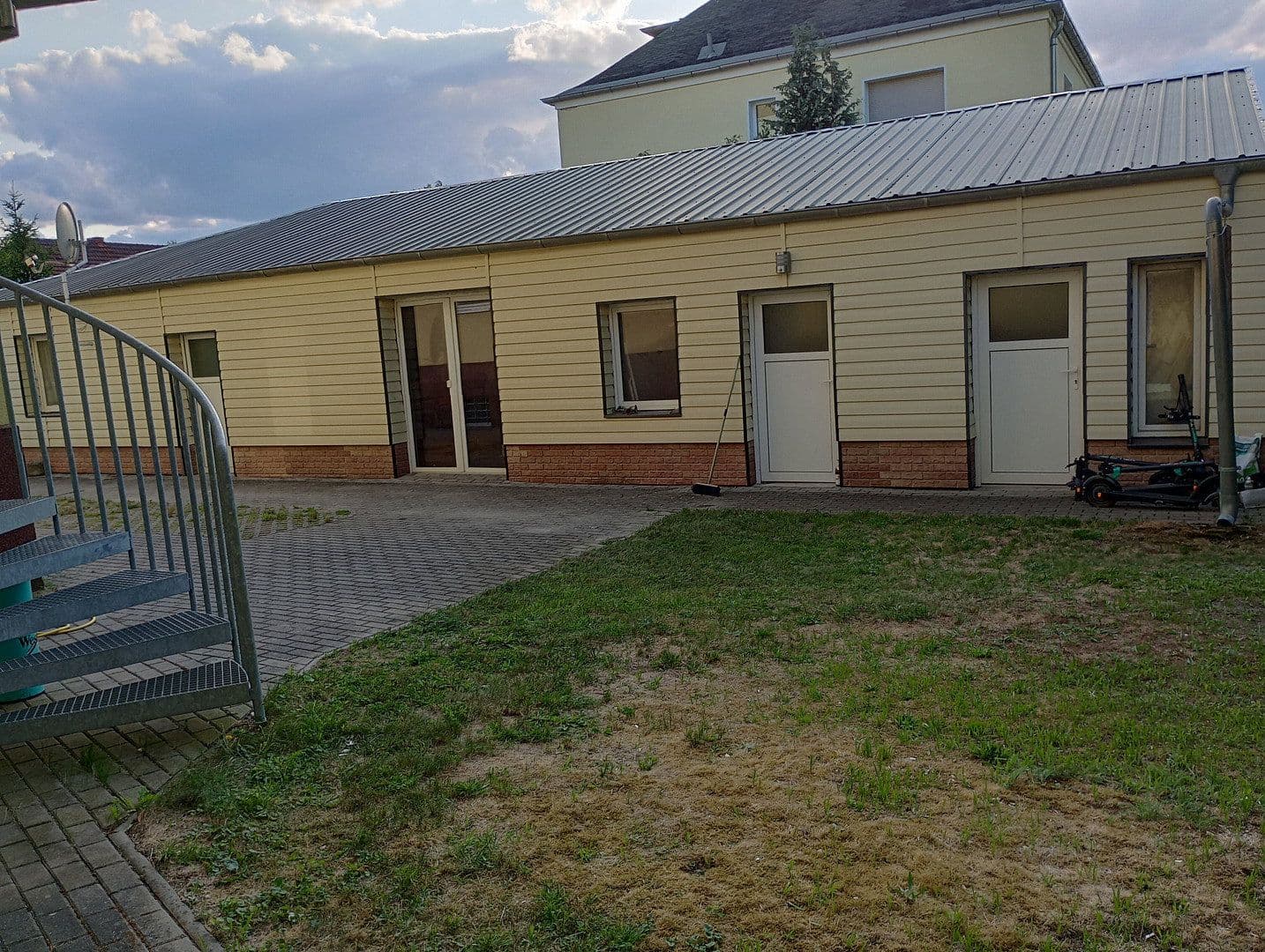 Predaj bytu 5-izbový 150 m², Chausseestraße 40, Am Mellensee, Brandenbursko Predaj bytu 5-izbový 150 m², Chausseestraße 40, Am Mellensee, Brandenbursko