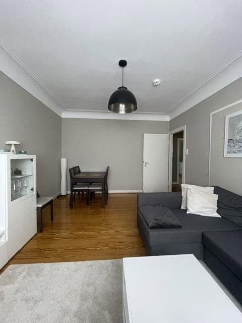 Prenájom bytu 3-izbový 91 m², Richardstraße 60, Düsseldorf, Severné Porýnie - Westfálsko Prenájom bytu 3-izbový 91 m², Richardstraße 60, Düsseldorf, Severné Porýnie - Westfálsko