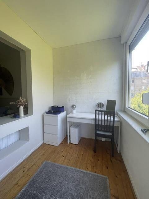 Prenájom bytu 3-izbový 91 m², Richardstraße 60, Düsseldorf, Severné Porýnie - Westfálsko Prenájom bytu 3-izbový 91 m², Richardstraße 60, Düsseldorf, Severné Porýnie - Westfálsko