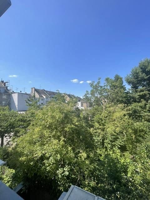Prenájom bytu 3-izbový 91 m², Richardstraße 60, Düsseldorf, Severné Porýnie - Westfálsko Prenájom bytu 3-izbový 91 m², Richardstraße 60, Düsseldorf, Severné Porýnie - Westfálsko