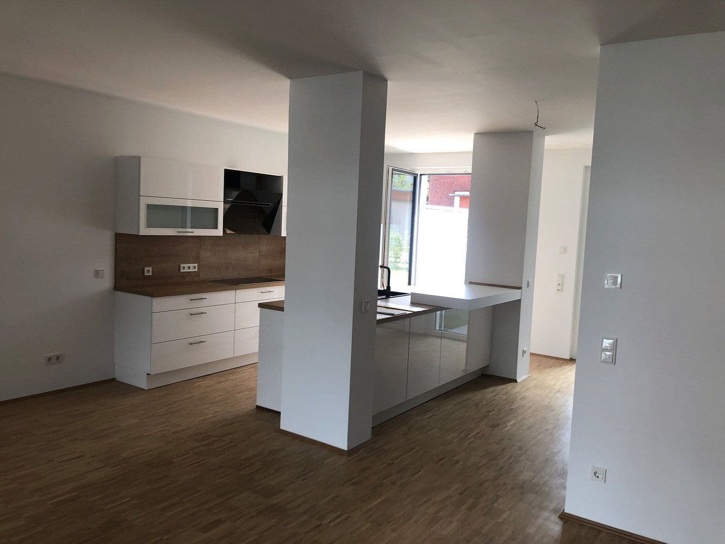 Prenájom bytu 3-izbový 134 m², Jippen 1, Bremen, Brémy Prenájom bytu 3-izbový 134 m², Jippen 1, Bremen, Brémy