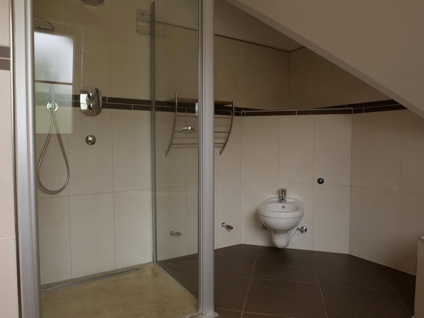 Predaj domu 196 m², pozemok 422 m², Waldbröl, Severné Porýnie - Westfálsko Predaj domu 196 m², pozemok 422 m², Waldbröl, Severné Porýnie - Westfálsko
