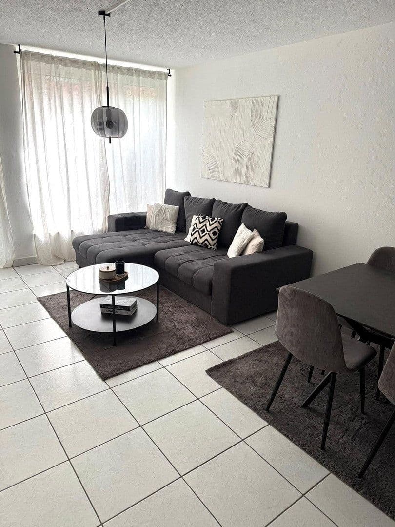 Prenájom bytu 2-izbový 60 m², Schleiermacherstraße 43b, Augsburg, Bavorsko Prenájom bytu 2-izbový 60 m², Schleiermacherstraße 43b, Augsburg, Bavorsko