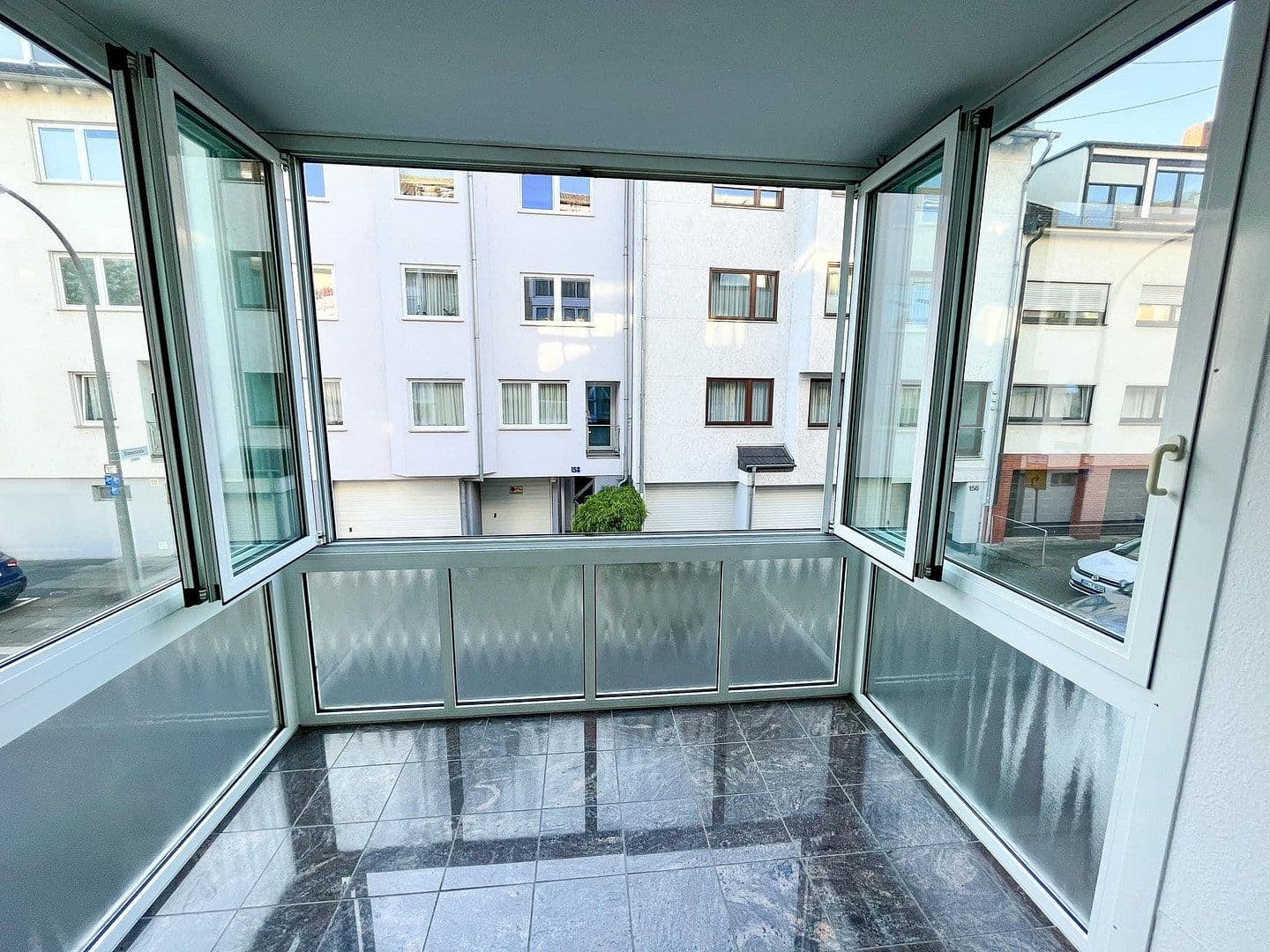 Prenájom bytu 1-izbový 57 m², Steinerstrasse 3, Bonn-Beuel, Severné Porýnie - Westfálsko Prenájom bytu 1-izbový 57 m², Steinerstrasse 3, Bonn-Beuel, Severné Porýnie - Westfálsko