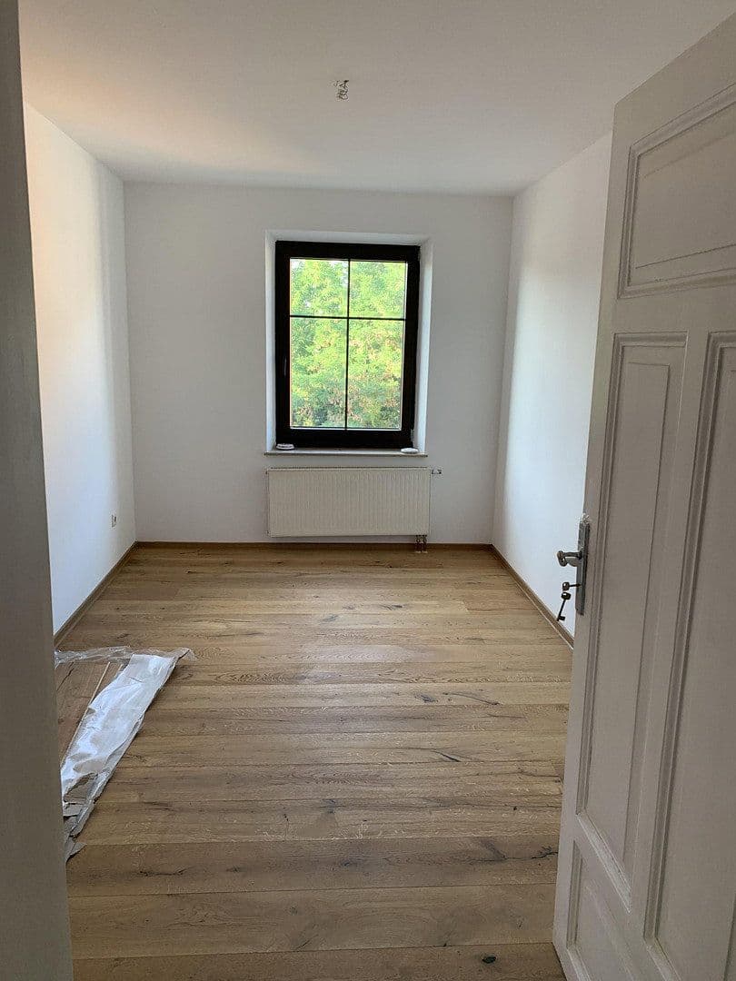 Prenájom bytu 5-izbový 105 m², Lange Straße, Fürth, Bavorsko Prenájom bytu 5-izbový 105 m², Lange Straße, Fürth, Bavorsko
