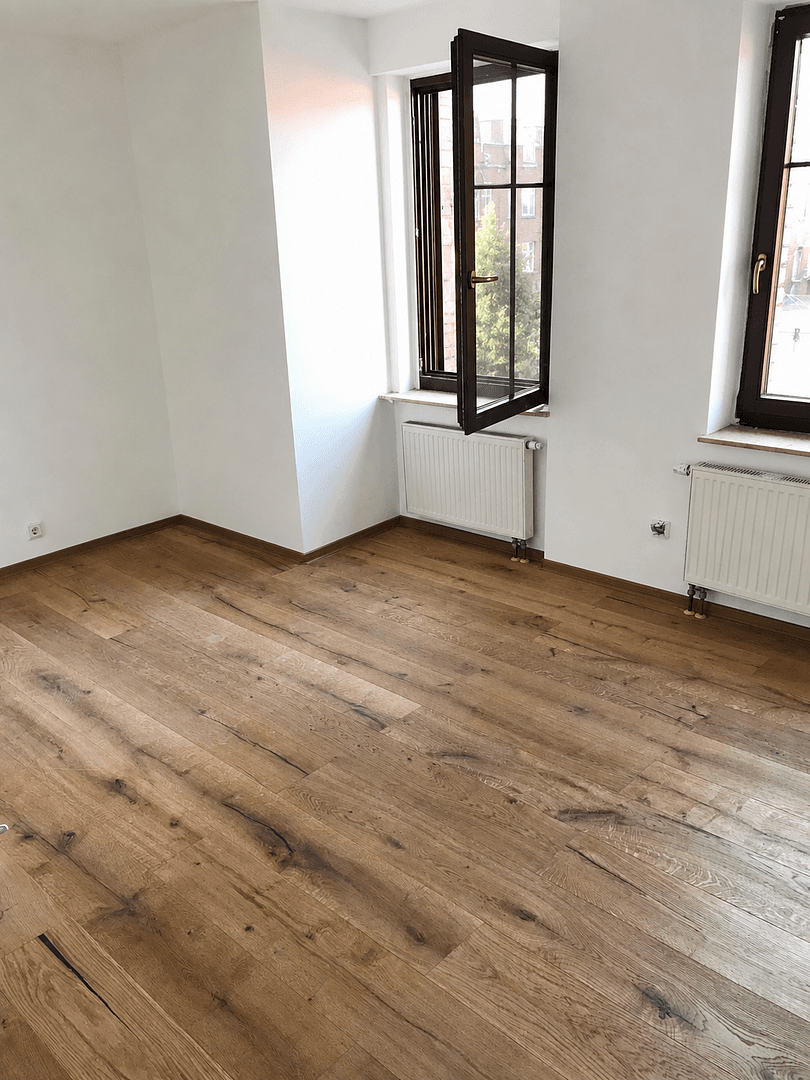 Prenájom bytu 5-izbový 105 m², Lange Straße, Fürth, Bavorsko Prenájom bytu 5-izbový 105 m², Lange Straße, Fürth, Bavorsko
