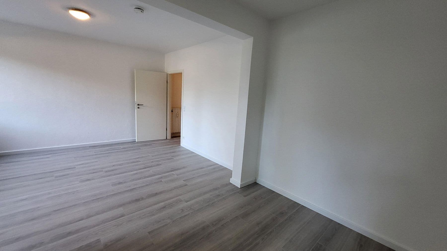 Predaj bytu 4-izbový 89 m², Elmshorner Straße 15, Pinneberg, Šlezvicko-Holštajnsko Predaj bytu 4-izbový 89 m², Elmshorner Straße 15, Pinneberg, Šlezvicko-Holštajnsko