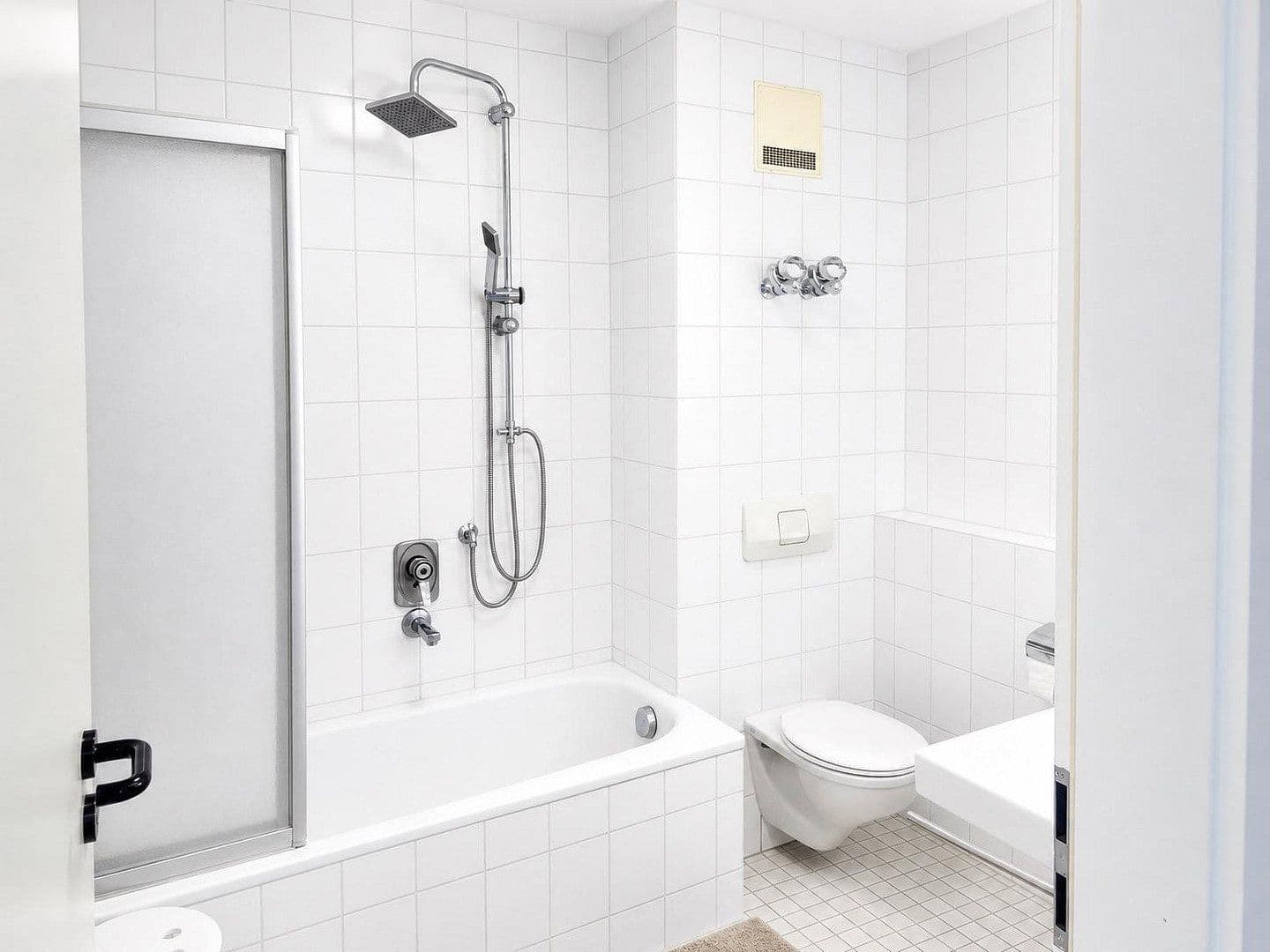 Prenájom bytu 1-izbový 34 m², Weberstr. 15/1, Salach, Bádensko-Wurttembersko Prenájom bytu 1-izbový 34 m², Weberstr. 15/1, Salach, Bádensko-Wurttembersko
