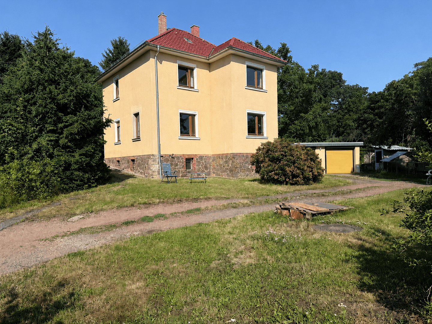 Predaj domu 145 m², pozemok 2.040 m², Radebeul, Sasko Predaj domu 145 m², pozemok 2.040 m², Radebeul, Sasko