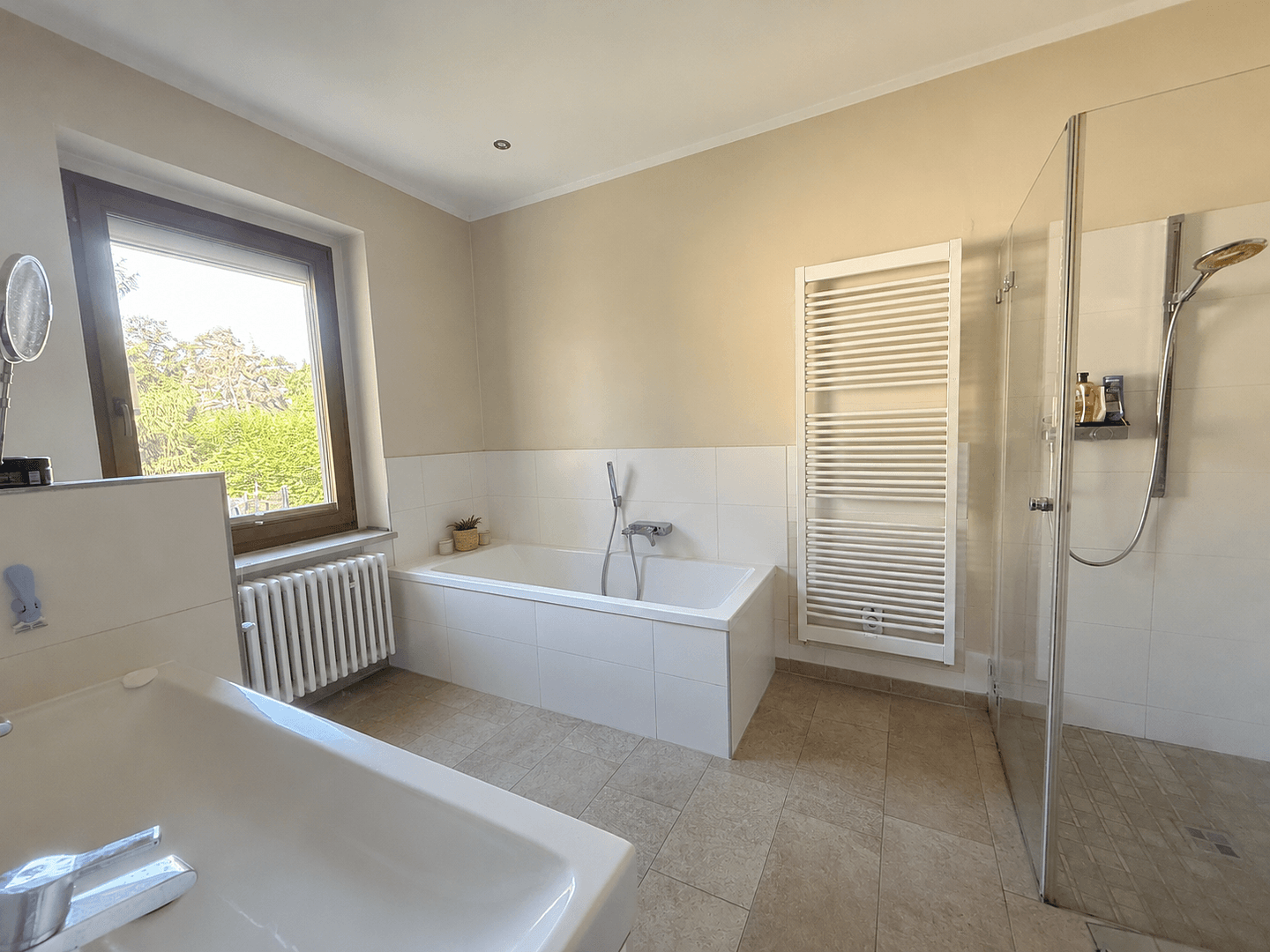 Predaj domu 145 m², pozemok 2.040 m², Radebeul, Sasko Predaj domu 145 m², pozemok 2.040 m², Radebeul, Sasko