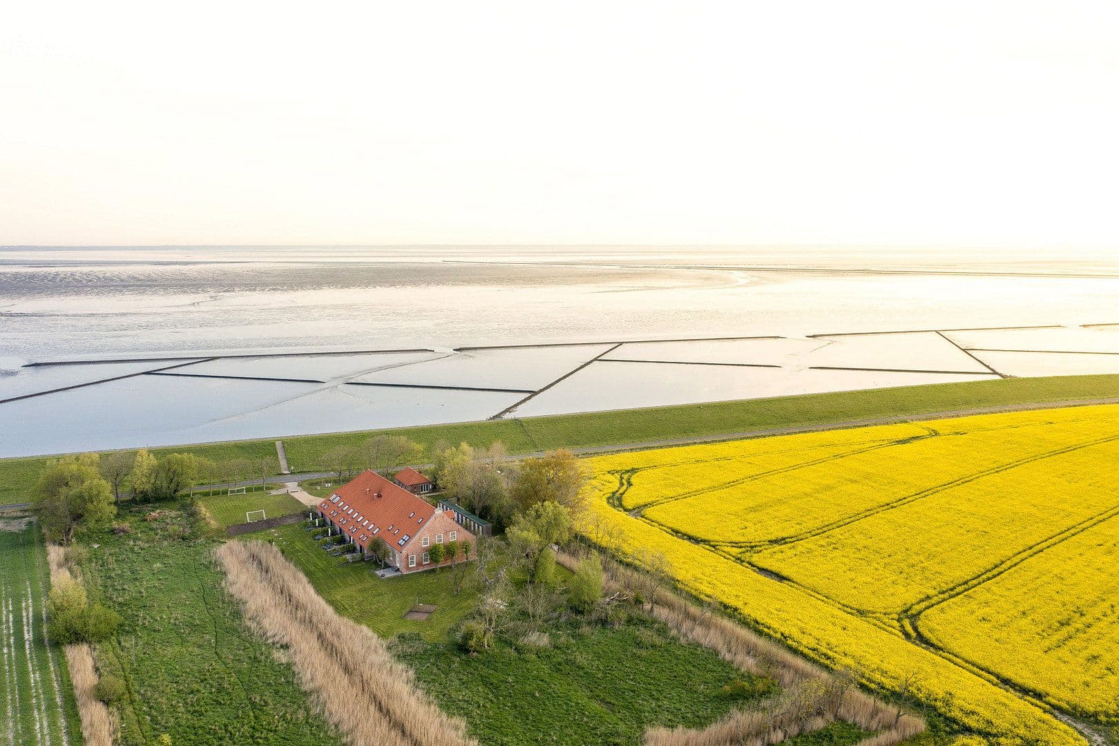 Predaj bytu 3-izbový 75 m², Westerburer Polder 6, Dornum, Dolné Sasko Predaj bytu 3-izbový 75 m², Westerburer Polder 6, Dornum, Dolné Sasko