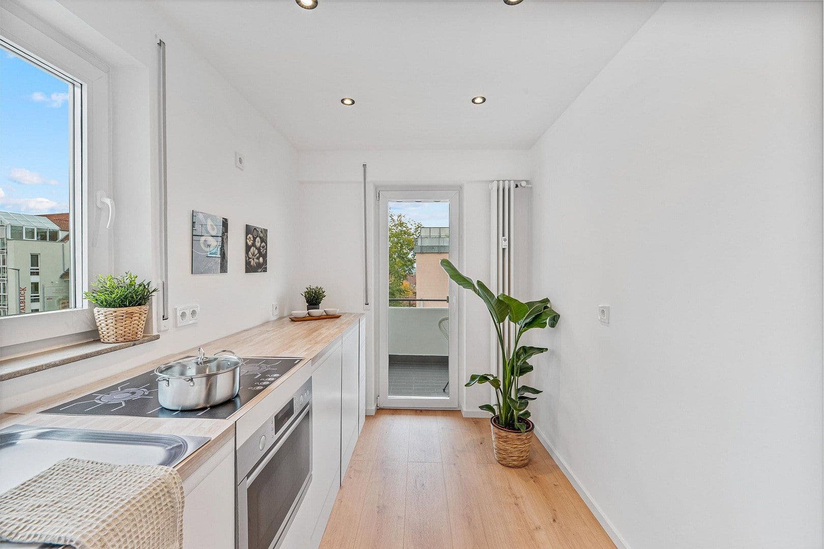 Predaj bytu 3-izbový 75 m², Leonberg, Bádensko-Wurttembersko Predaj bytu 3-izbový 75 m², Leonberg, Bádensko-Wurttembersko