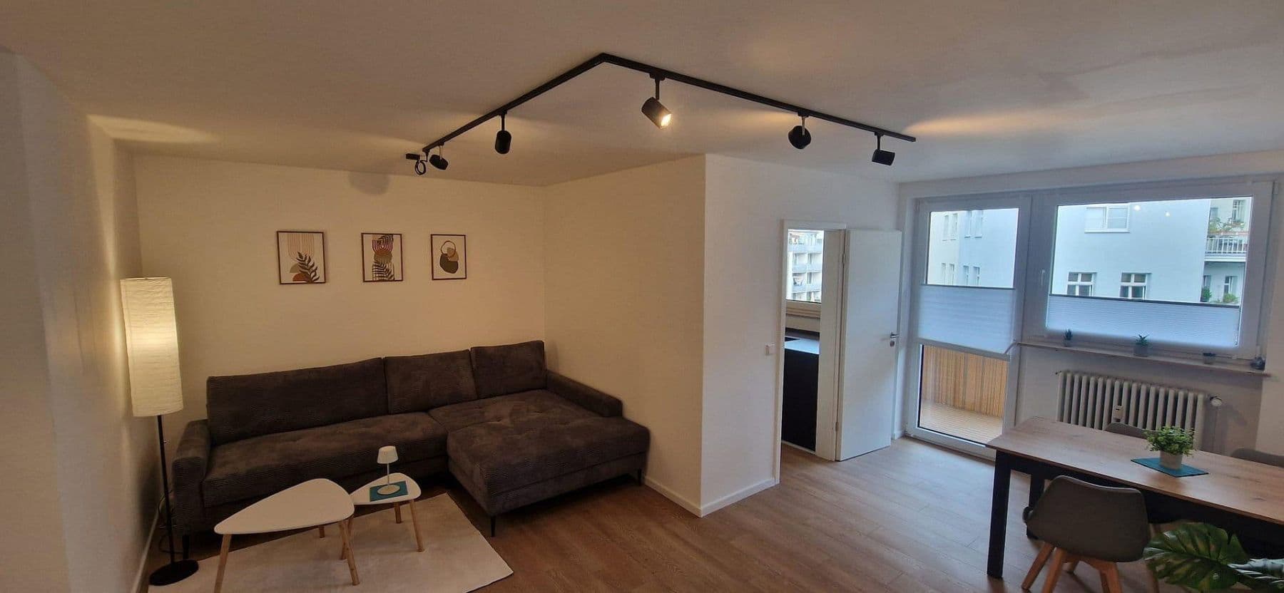 Prenájom bytu 2-izbový 55 m², Emilienstr. 6, Nürnberg, Bavorsko Prenájom bytu 2-izbový 55 m², Emilienstr. 6, Nürnberg, Bavorsko