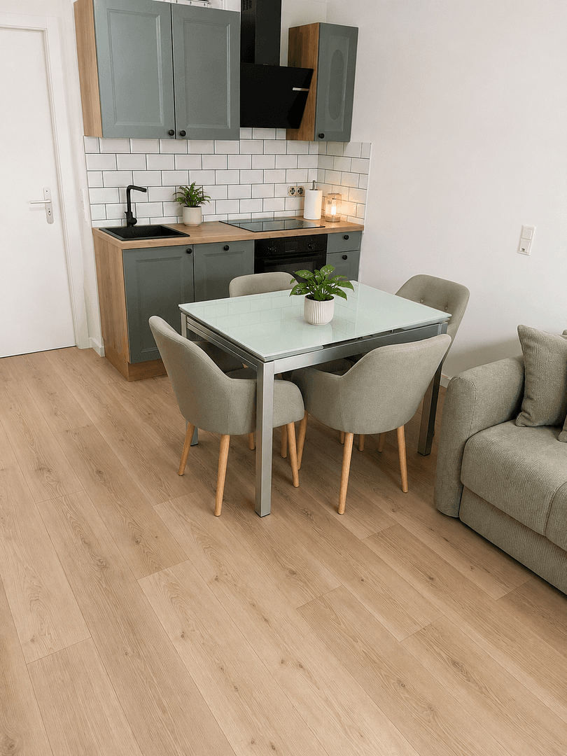 Prenájom bytu 3-izbový 42 m², Erich-Weinert-Str. 135A, Berlin-Prenzlauer Berg, Berlín Prenájom bytu 3-izbový 42 m², Erich-Weinert-Str. 135A, Berlin-Prenzlauer Berg, Berlín