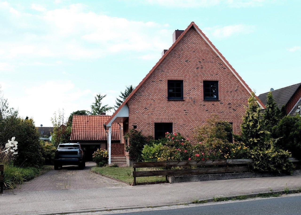 Predaj domu 192 m², pozemok 978 m², Scharnebeck, Dolné Sasko Predaj domu 192 m², pozemok 978 m², Scharnebeck, Dolné Sasko