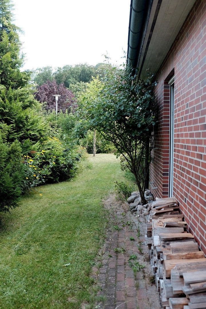 Predaj domu 192 m², pozemok 978 m², Scharnebeck, Dolné Sasko Predaj domu 192 m², pozemok 978 m², Scharnebeck, Dolné Sasko