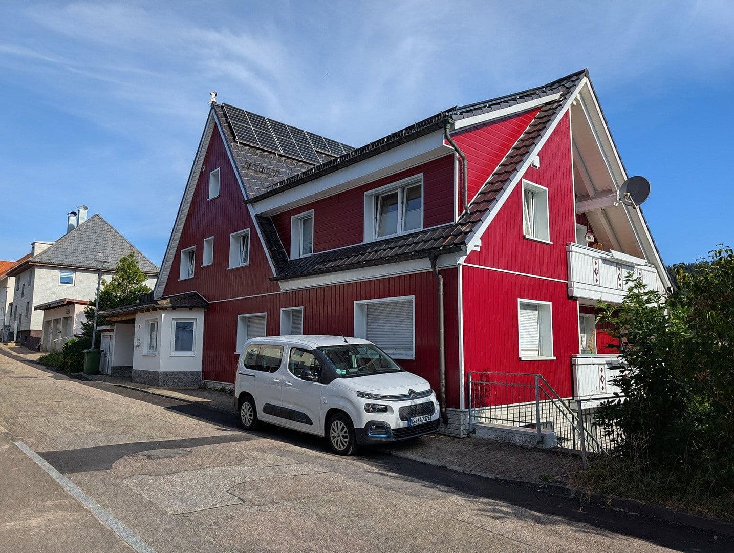 Prenájom bytu 4-izbový 98 m², Schwarzwaldstraße 6, Schonach im Schwarzwald, Bádensko-Wurttembersko Prenájom bytu 4-izbový 98 m², Schwarzwaldstraße 6, Schonach im Schwarzwald, Bádensko-Wurttembersko