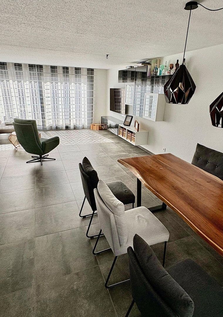Predaj domu 135 m², pozemok 200 m², Böblingen, Bádensko-Wurttembersko Predaj domu 135 m², pozemok 200 m², Böblingen, Bádensko-Wurttembersko
