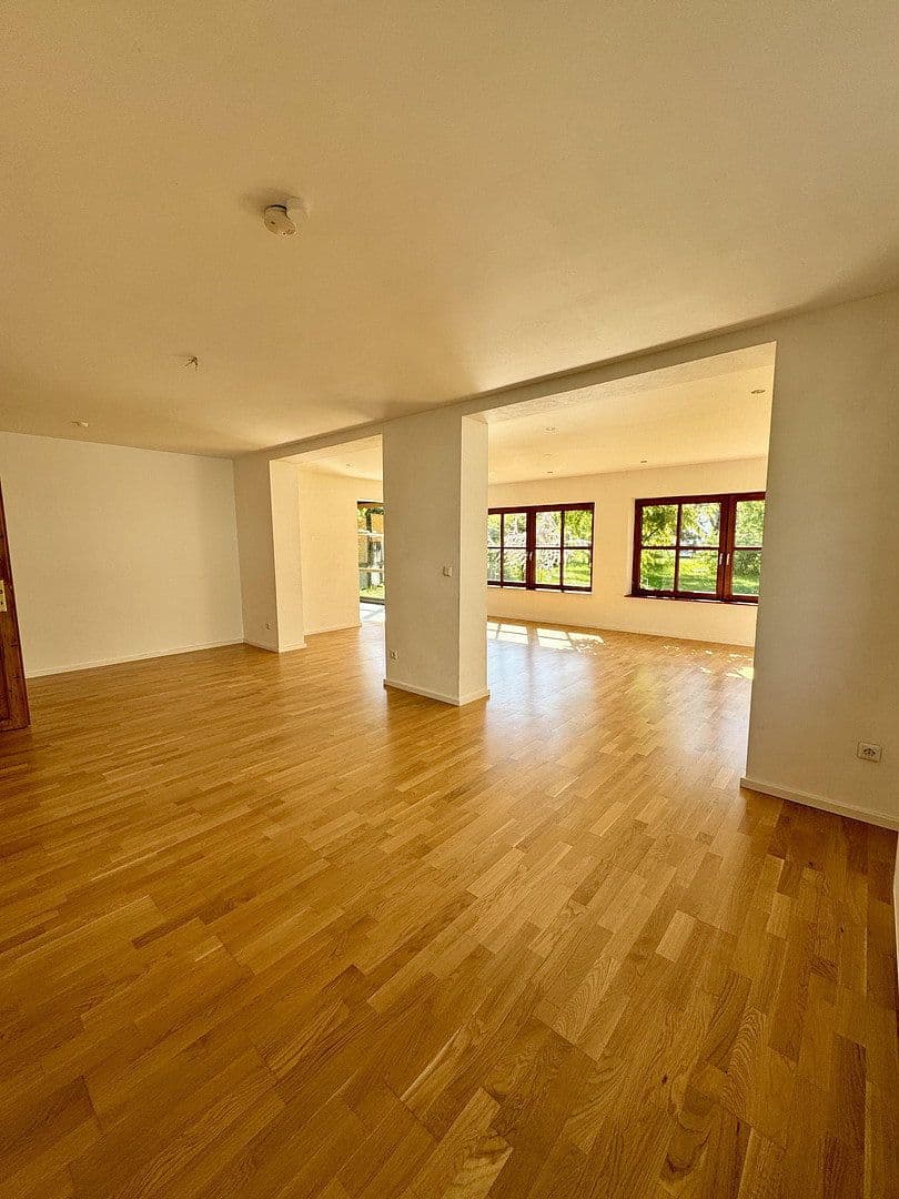 Predaj domu 209 m², pozemok 995 m², Rückersdorf, Bavorsko Predaj domu 209 m², pozemok 995 m², Rückersdorf, Bavorsko