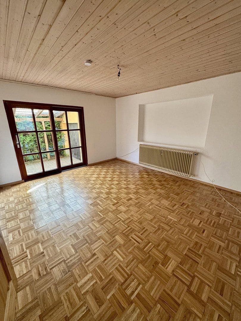 Predaj domu 209 m², pozemok 995 m², Rückersdorf, Bavorsko Predaj domu 209 m², pozemok 995 m², Rückersdorf, Bavorsko
