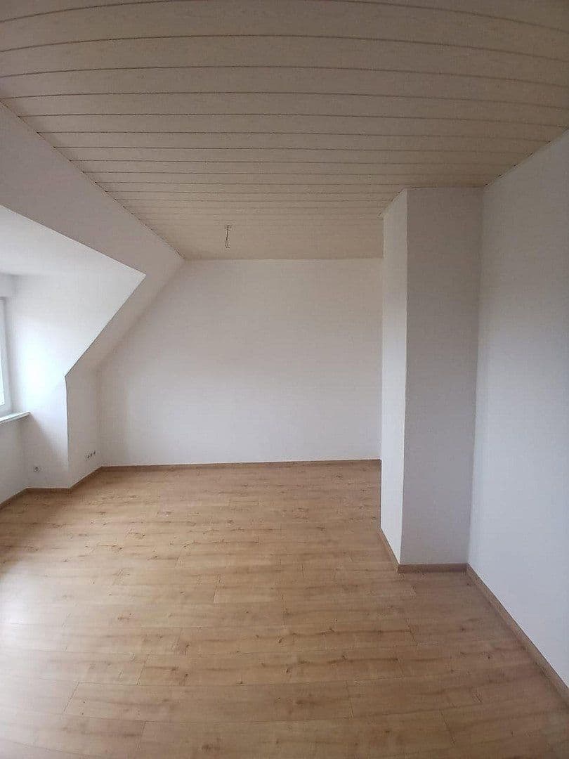 Prenájom bytu 2-izbový 38 m², Mühlstrasse 19, Wiedemar, Sasko Prenájom bytu 2-izbový 38 m², Mühlstrasse 19, Wiedemar, Sasko