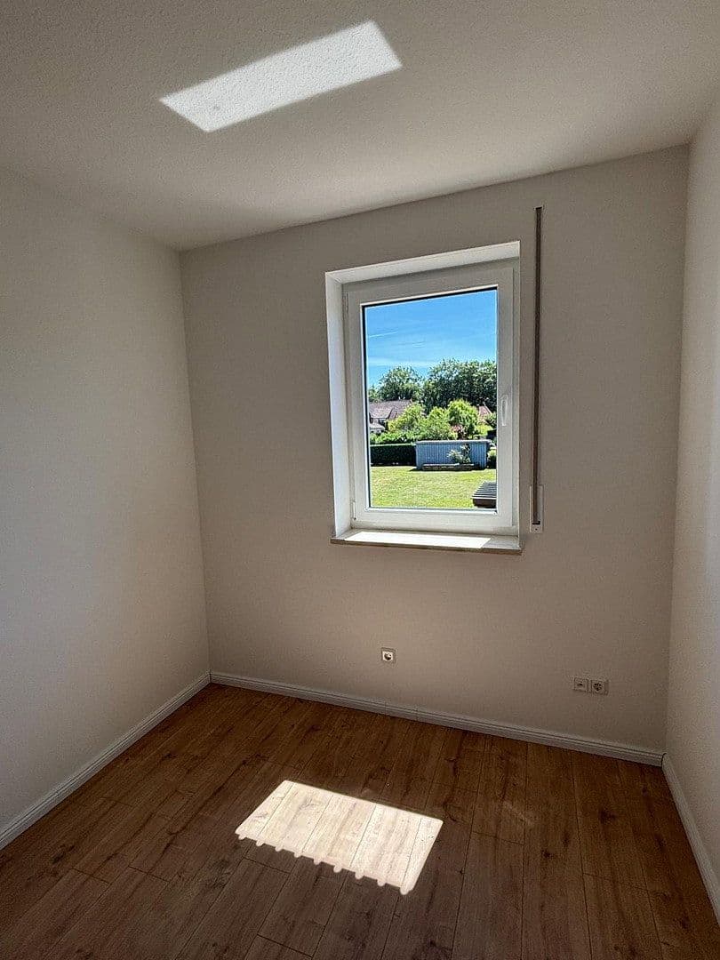 Prenájom domu 170 m², pozemok 350 m², Großenkneten, Dolné Sasko Prenájom domu 170 m², pozemok 350 m², Großenkneten, Dolné Sasko