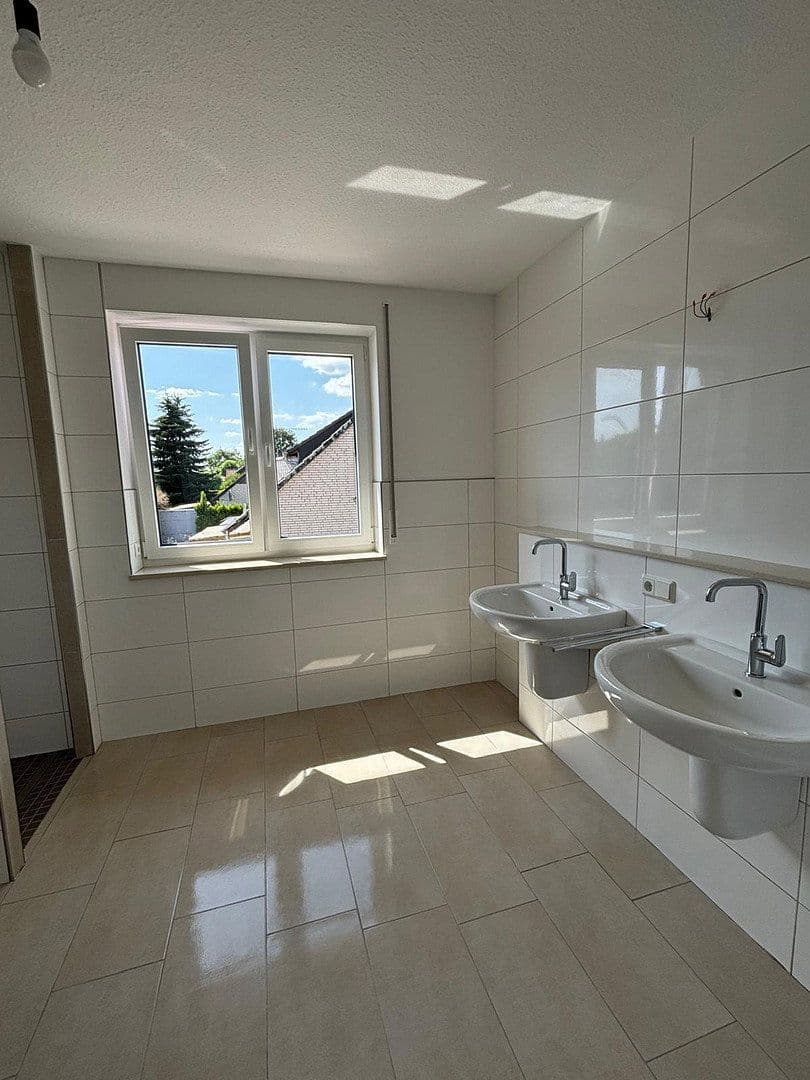 Prenájom domu 170 m², pozemok 350 m², Großenkneten, Dolné Sasko Prenájom domu 170 m², pozemok 350 m², Großenkneten, Dolné Sasko