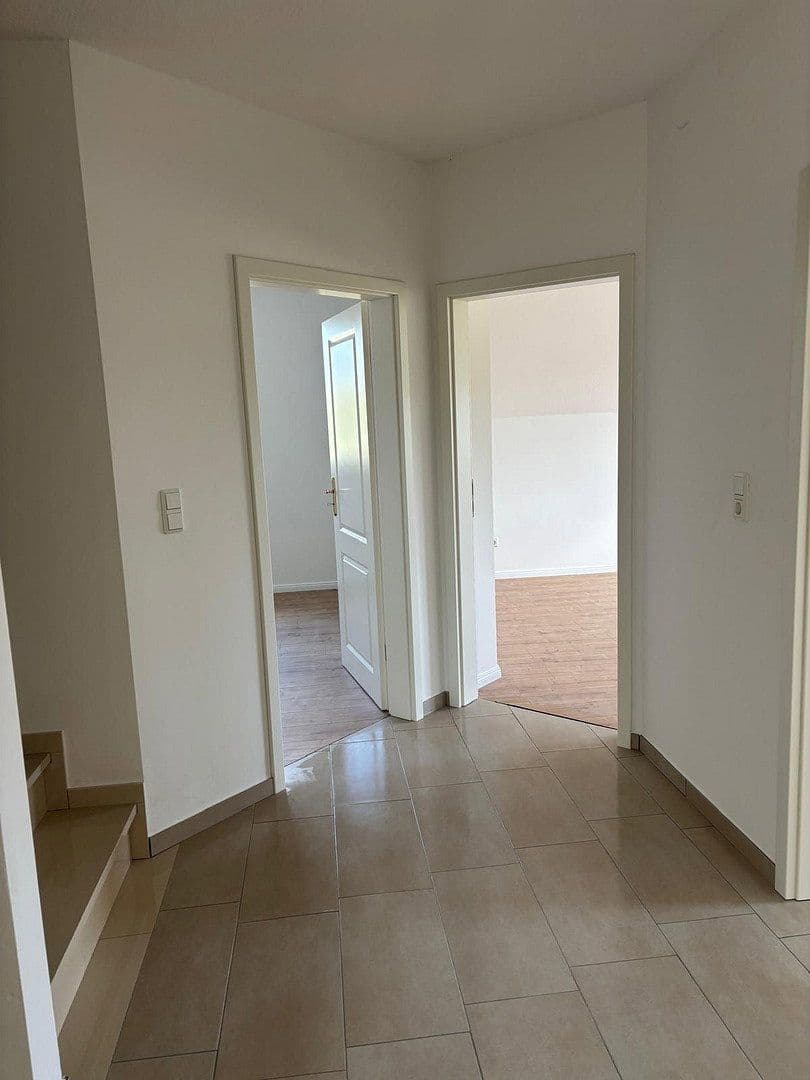 Prenájom domu 170 m², pozemok 350 m², Großenkneten, Dolné Sasko Prenájom domu 170 m², pozemok 350 m², Großenkneten, Dolné Sasko