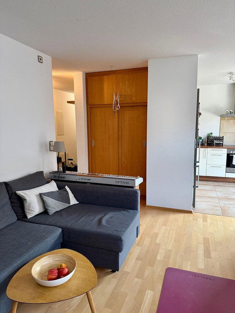 Prenájom bytu 2-izbový 70 m², Berckhauserstraße 12, Nürnberg, Bavorsko Prenájom bytu 2-izbový 70 m², Berckhauserstraße 12, Nürnberg, Bavorsko