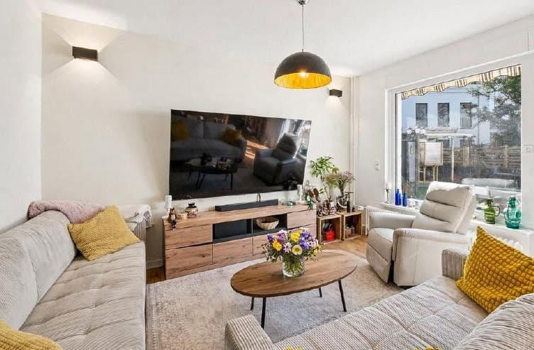 Predaj domu 80 m², pozemok 200 m², Insterburgallee 22B, Berlin, Berlín Predaj domu 80 m², pozemok 200 m², Insterburgallee 22B, Berlin, Berlín