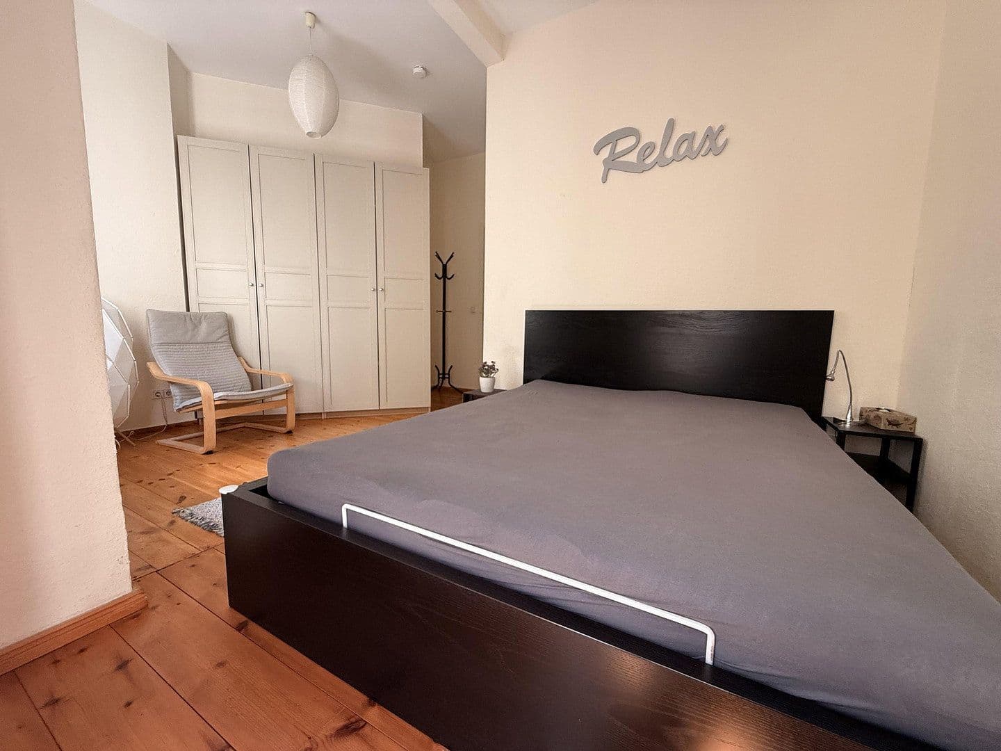 Predaj bytu 2-izbový 57 m², Ohmstr. 9, Berlin, Berlín Predaj bytu 2-izbový 57 m², Ohmstr. 9, Berlin, Berlín