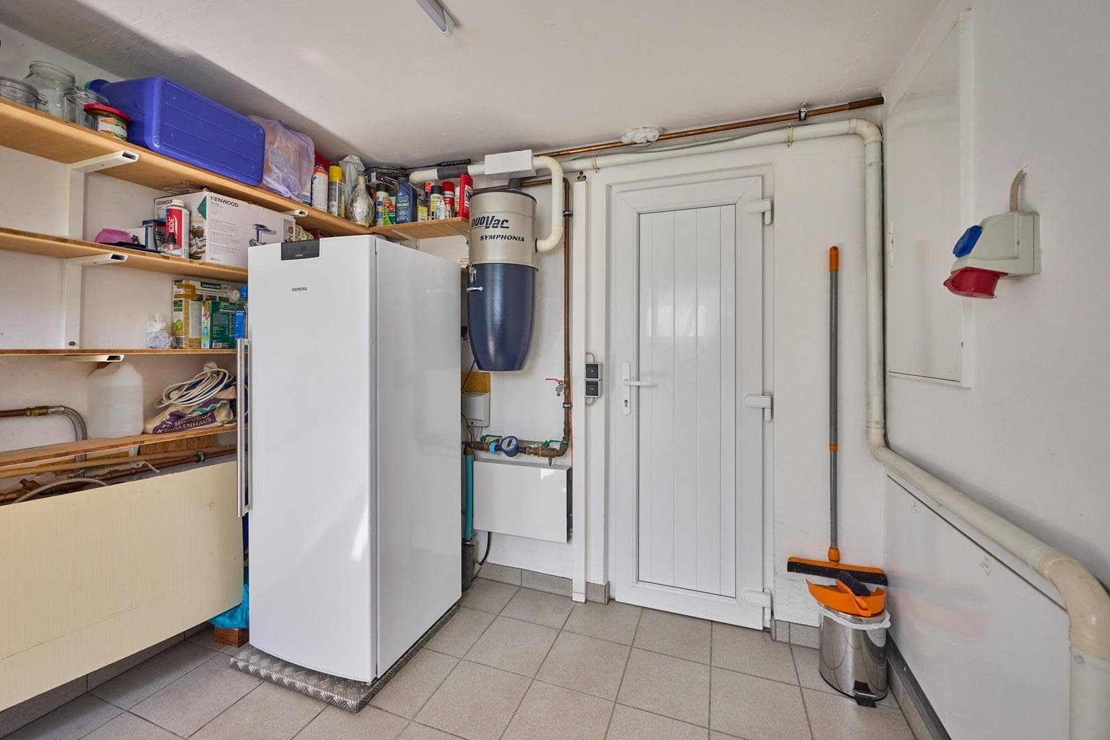 Predaj domu 152 m², pozemok 378 m², Meschede, Severné Porýnie - Westfálsko Predaj domu 152 m², pozemok 378 m², Meschede, Severné Porýnie - Westfálsko