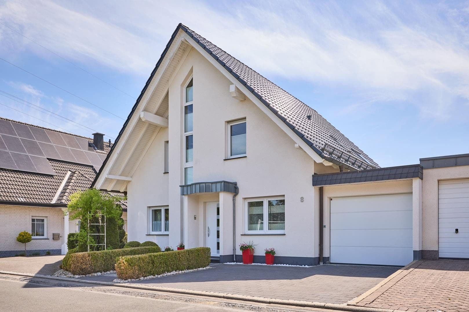Predaj domu 152 m², pozemok 378 m², Meschede, Severné Porýnie - Westfálsko Predaj domu 152 m², pozemok 378 m², Meschede, Severné Porýnie - Westfálsko