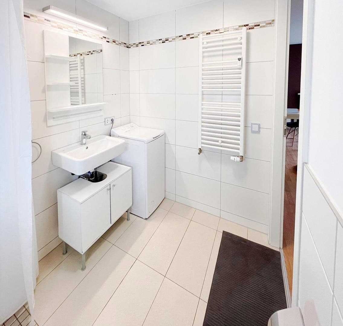 Prenájom bytu 2-izbový 52 m², Dörpfeldstraße 5, Berlin, Berlín Prenájom bytu 2-izbový 52 m², Dörpfeldstraße 5, Berlin, Berlín