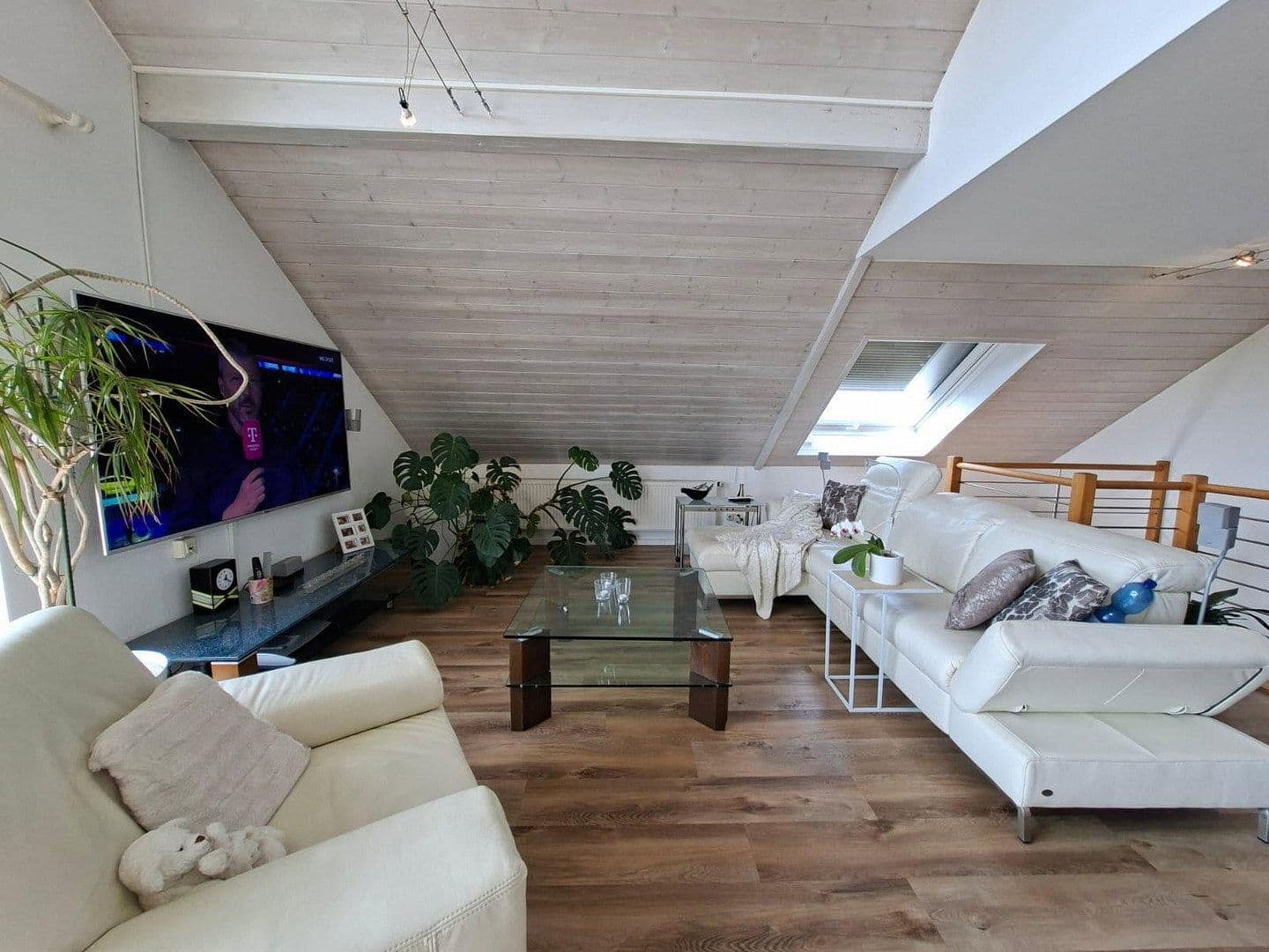 Predaj domu 276 m², pozemok 629 m², Am Weinberg 20, Niederviehbach, Bavorsko Predaj domu 276 m², pozemok 629 m², Am Weinberg 20, Niederviehbach, Bavorsko