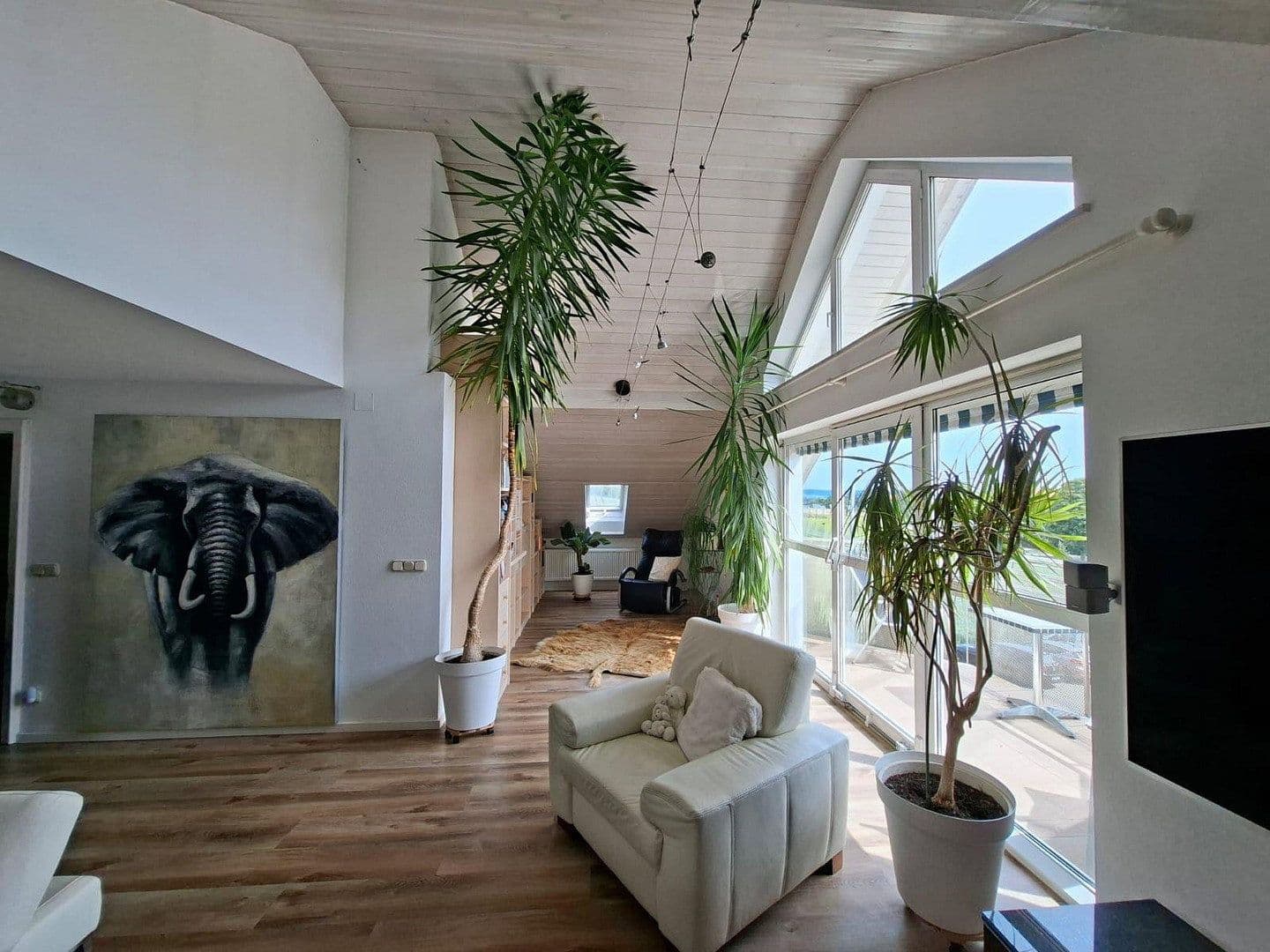 Predaj domu 276 m², pozemok 629 m², Am Weinberg 20, Niederviehbach, Bavorsko Predaj domu 276 m², pozemok 629 m², Am Weinberg 20, Niederviehbach, Bavorsko