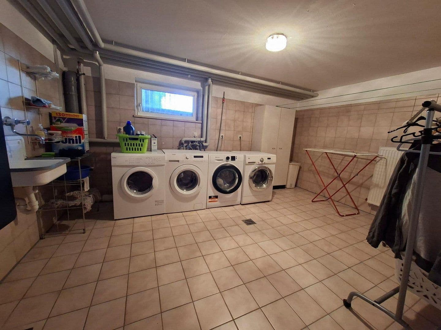 Predaj domu 276 m², pozemok 629 m², Am Weinberg 20, Niederviehbach, Bavorsko Predaj domu 276 m², pozemok 629 m², Am Weinberg 20, Niederviehbach, Bavorsko