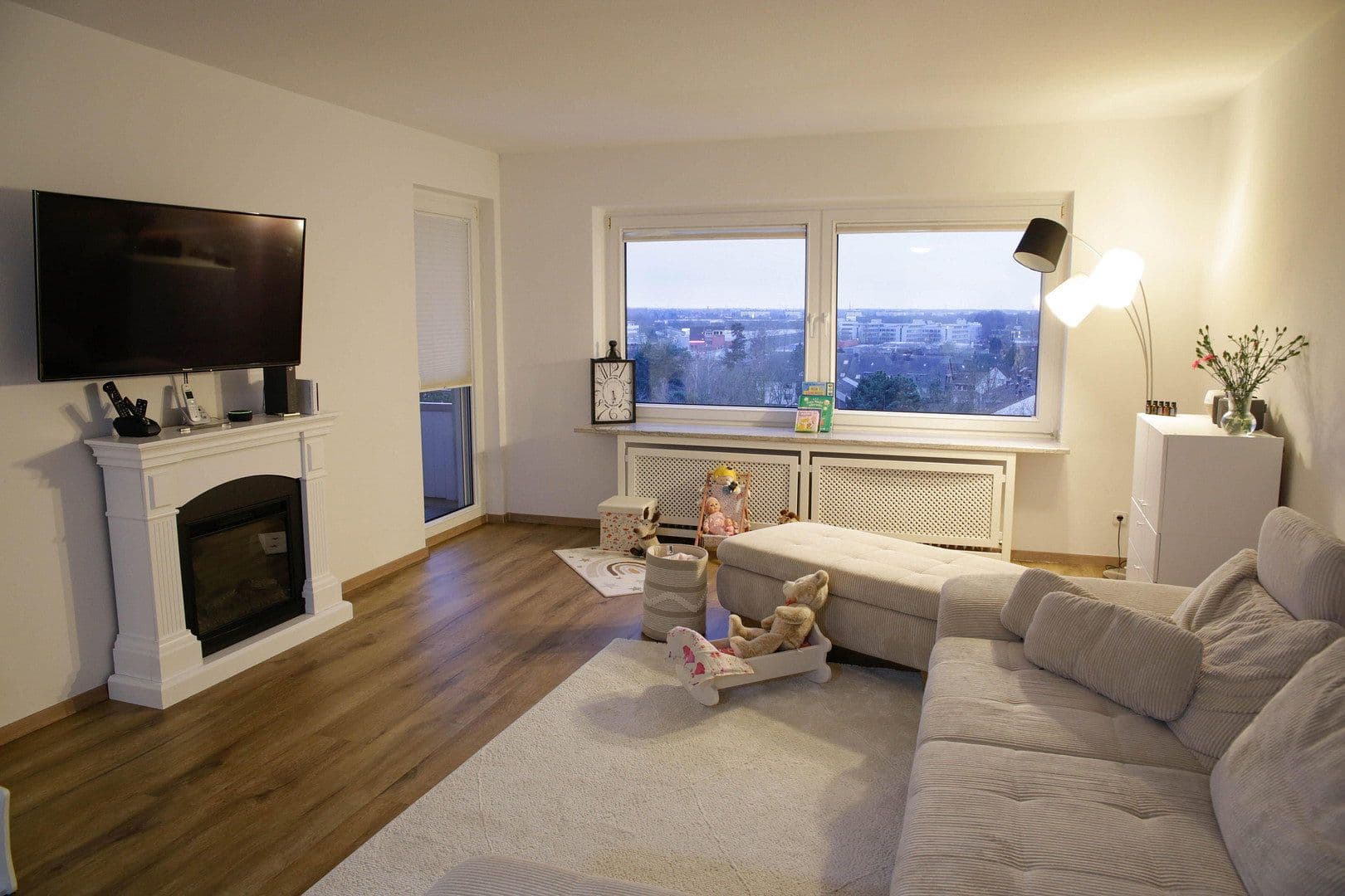 Predaj bytu 3-izbový 91 m², Niermannsweg 35, Erkrath, Severné Porýnie - Westfálsko Predaj bytu 3-izbový 91 m², Niermannsweg 35, Erkrath, Severné Porýnie - Westfálsko
