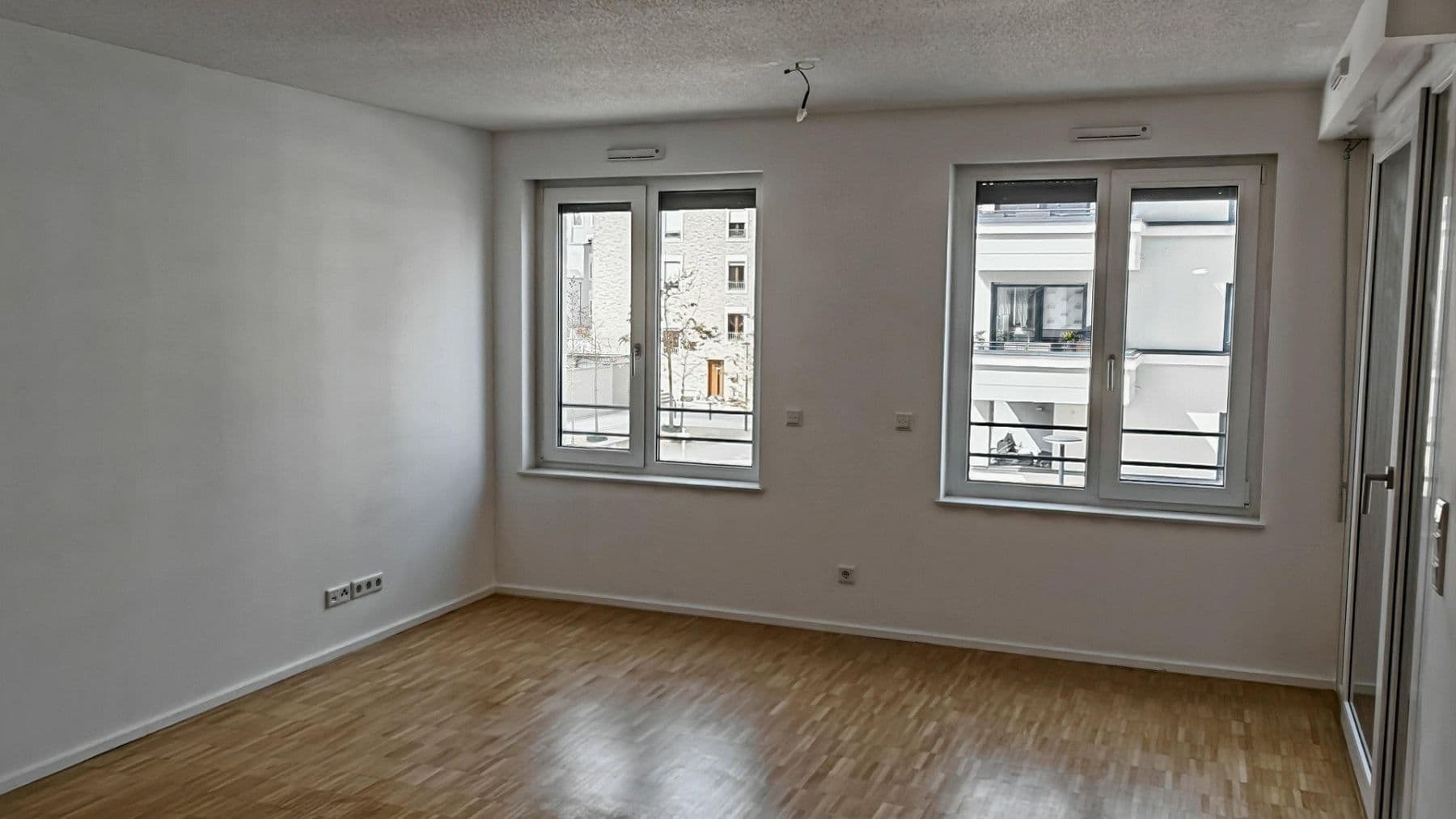 Prenájom bytu 2-izbový 69 m², Johanna-Dachs-Str. 36, Regensburg, Bavorsko Prenájom bytu 2-izbový 69 m², Johanna-Dachs-Str. 36, Regensburg, Bavorsko